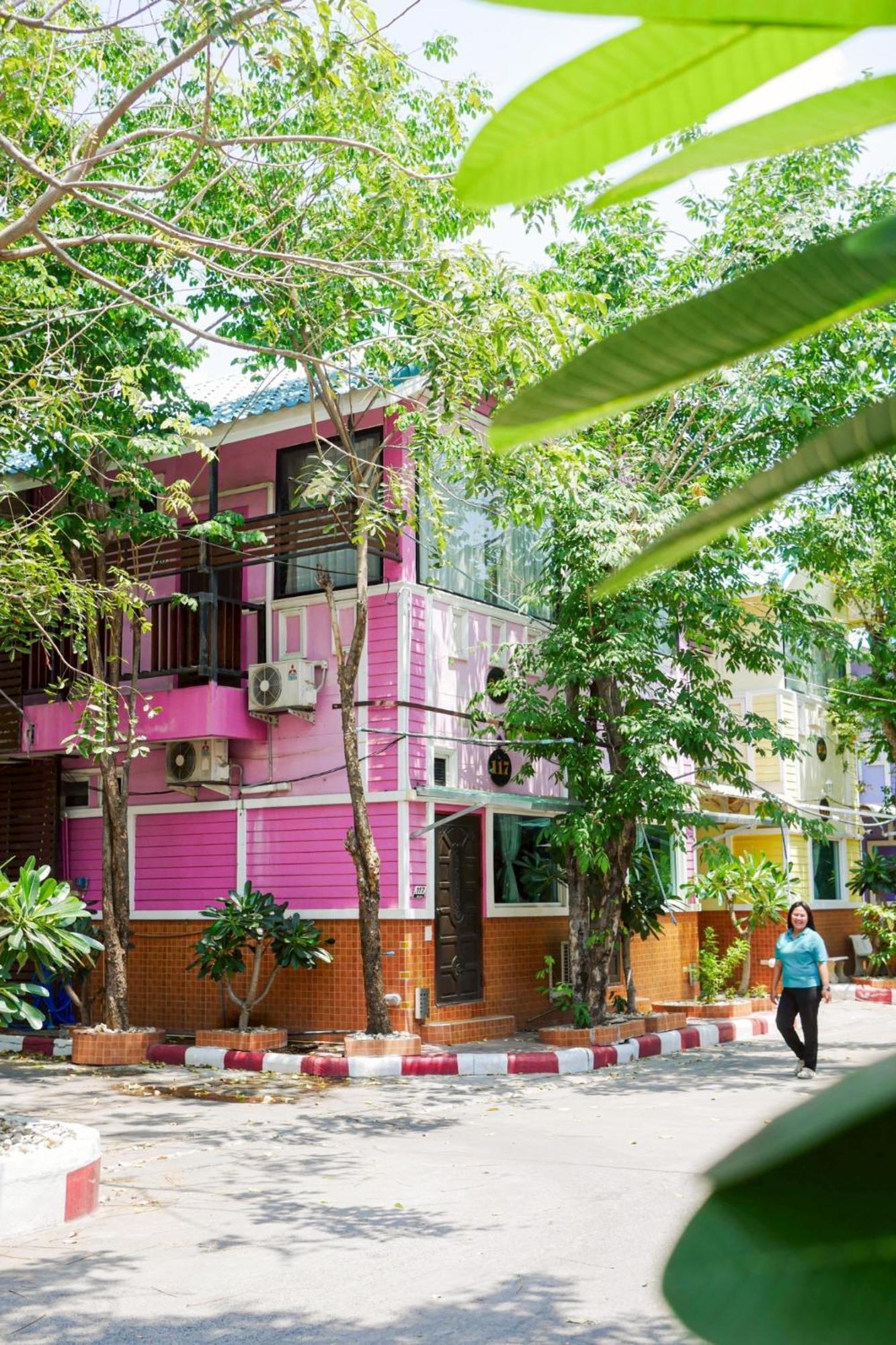Rak Kun Resort 2 Nakhon Sawan Eksteriør billede