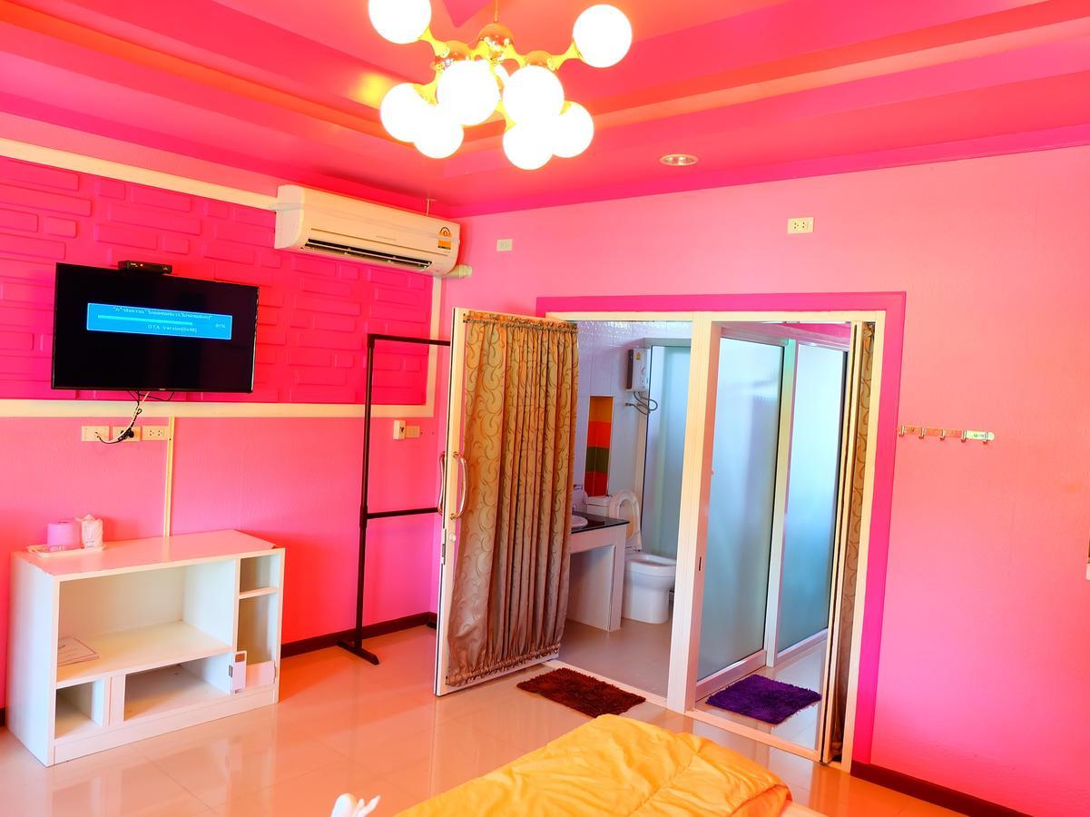 Rak Kun Resort 2 Nakhon Sawan Eksteriør billede