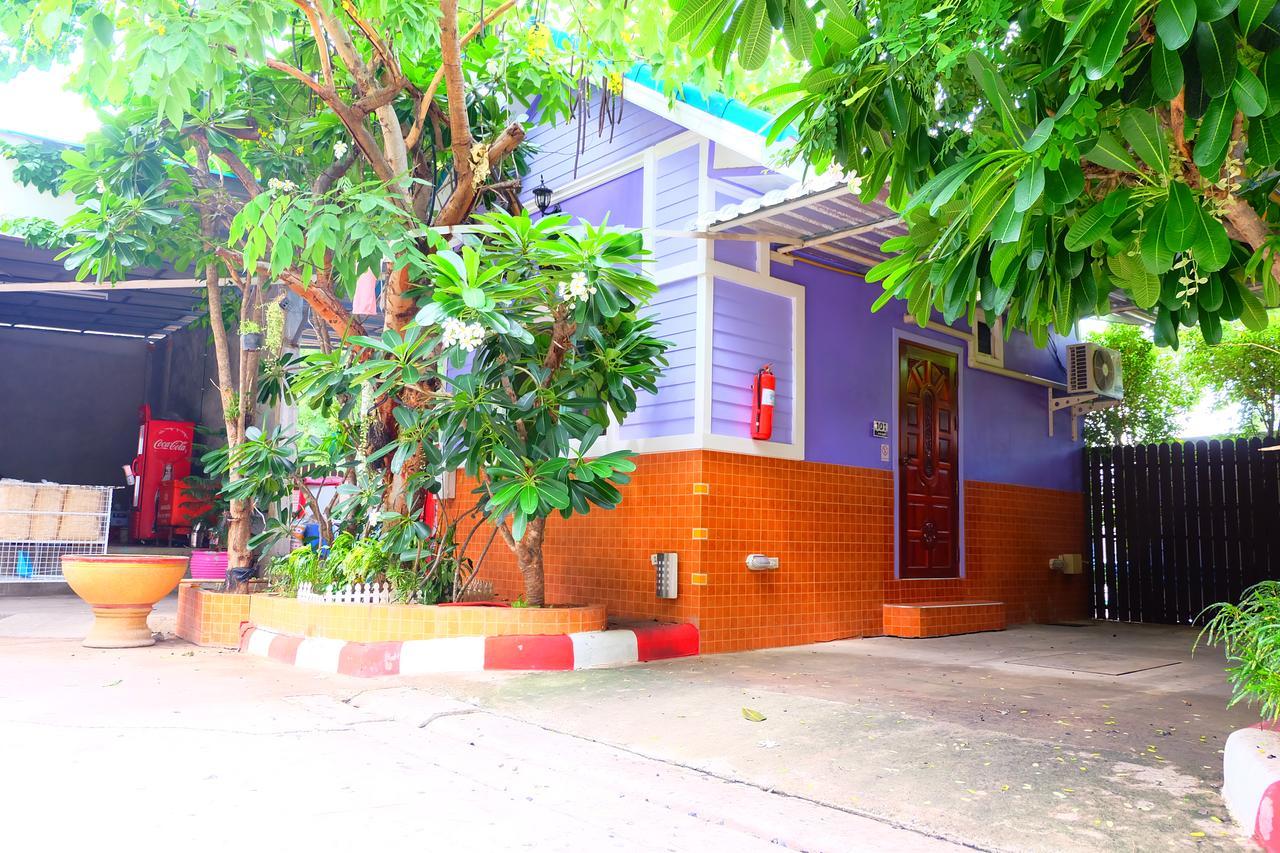 Rak Kun Resort 2 Nakhon Sawan Eksteriør billede