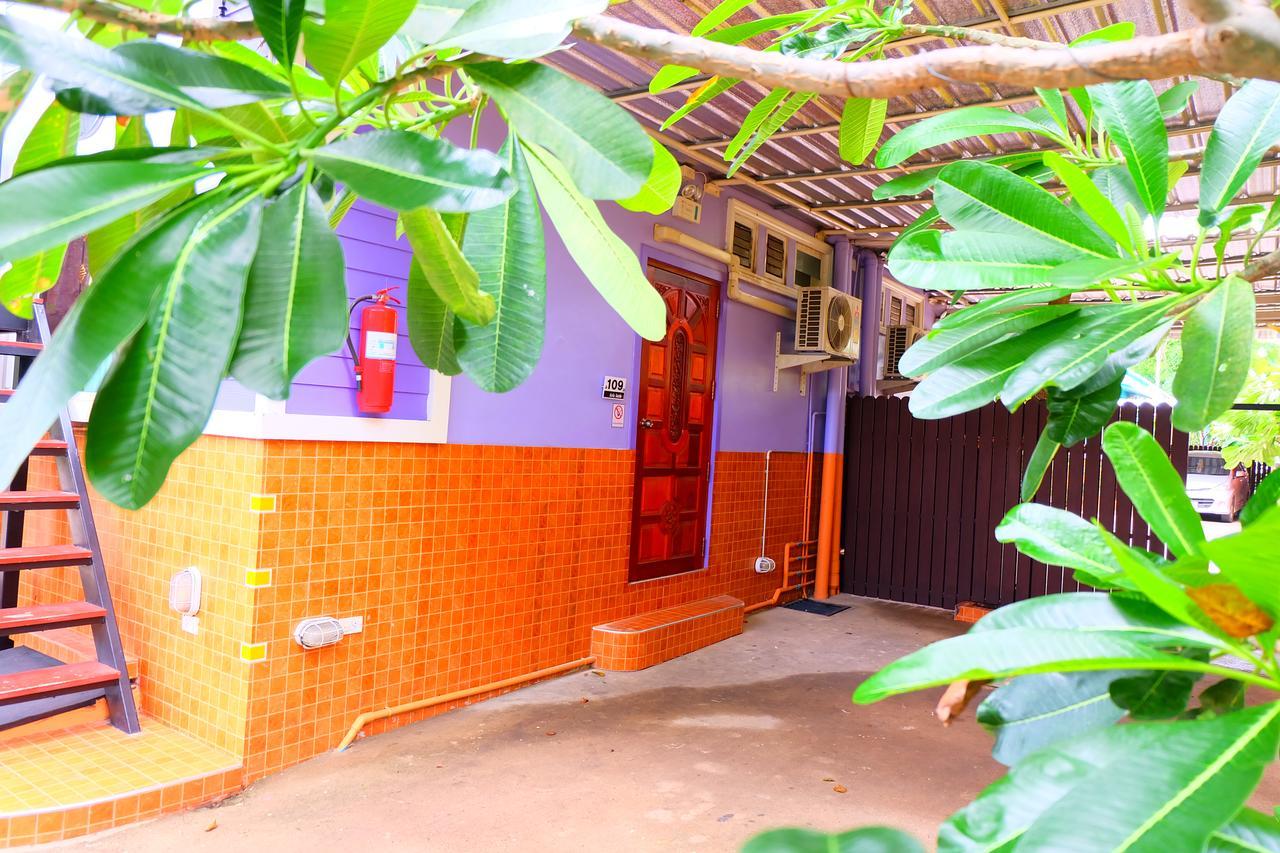 Rak Kun Resort 2 Nakhon Sawan Eksteriør billede